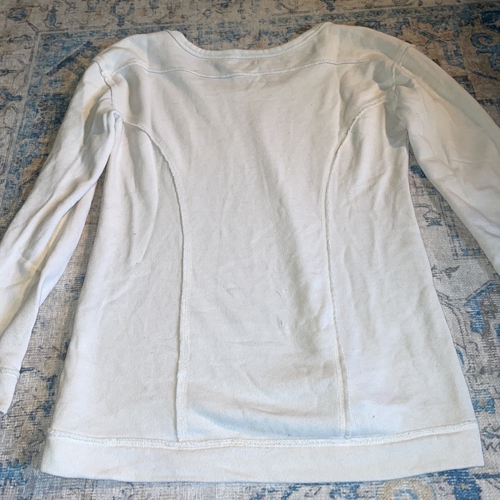 Maurice’s Patterned Sweatshirt - Picture 5 of 5